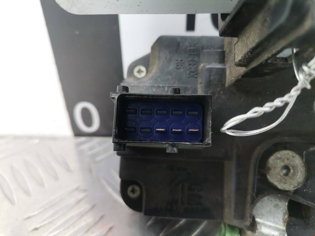 Замок двери передней правой OPEL Astra G 1998-2005