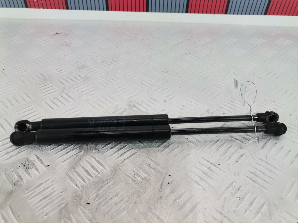 Амортизатор капота левый=правый BMW 5er 5 серия E60/E61 2003-2010