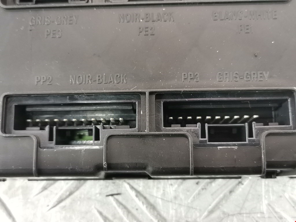 Блок комфорта RENAULT Scenic II 2003-2010