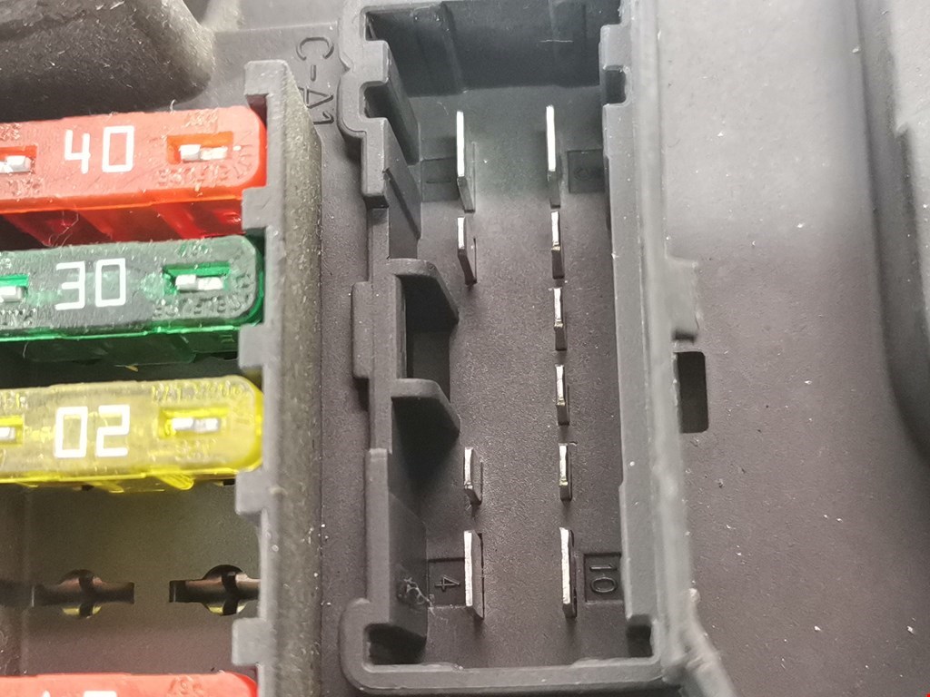 Датчик уровня в бачок омывателя BMW 5er 5 серия E60/E61 2003-2010