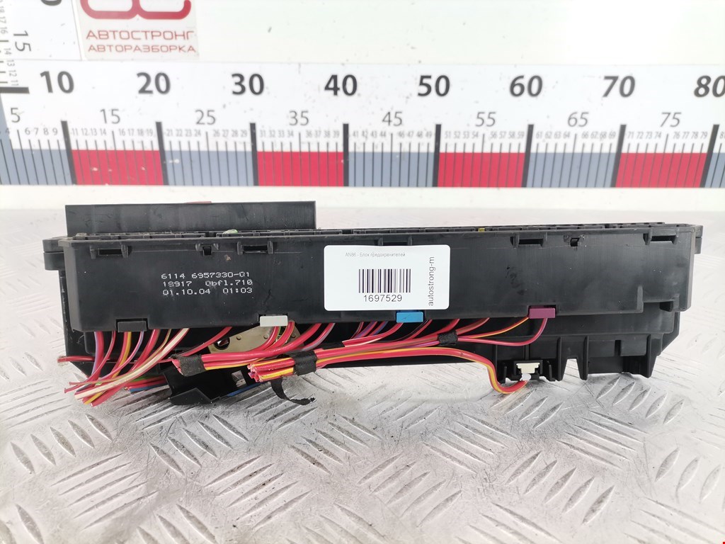 Датчик уровня в бачок омывателя BMW 5er 5 серия E60/E61 2003-2010