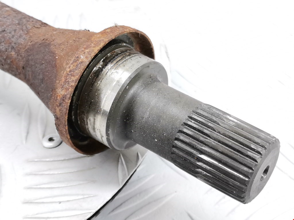 Полуось (привод, приводной вал) передняя правая HYUNDAI Getz 2002-2011