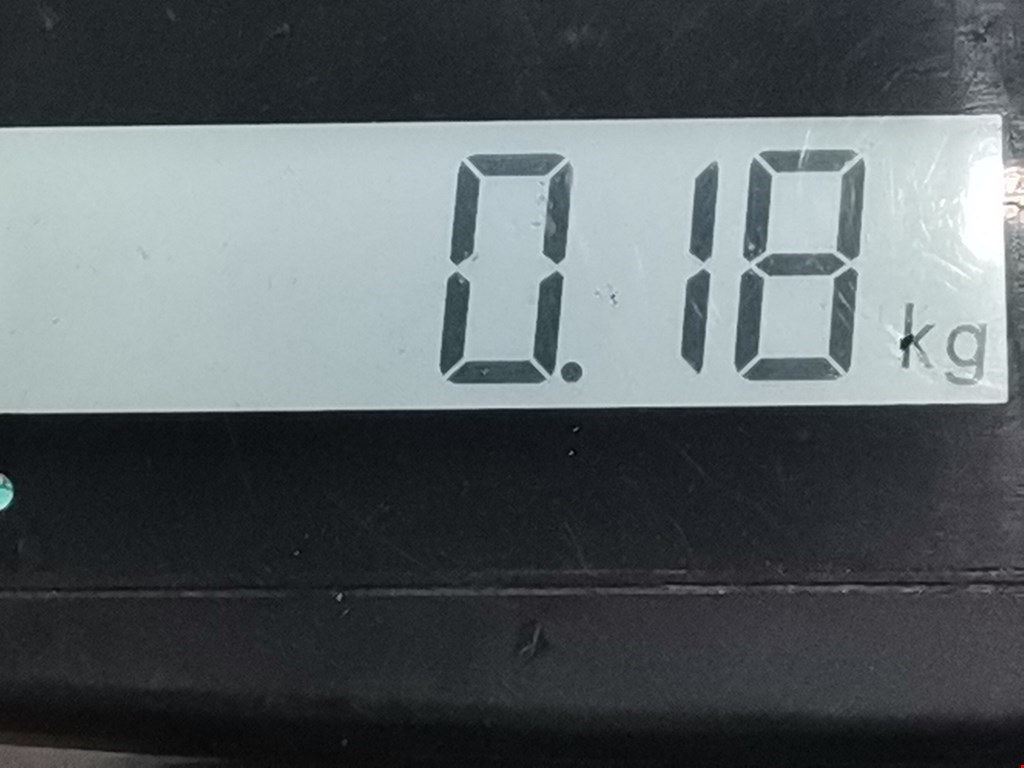 Амортизатор капота левый=правый BMW 3er E46 1998-2006