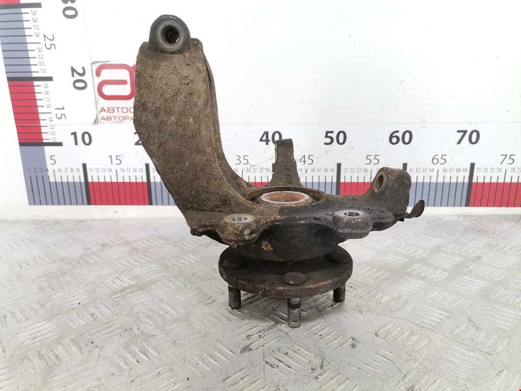 Ступица передняя правая FORD Focus II 2005-2011