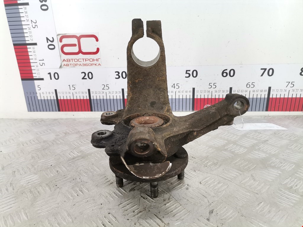 Ступица передняя правая FORD Focus II 2005-2011