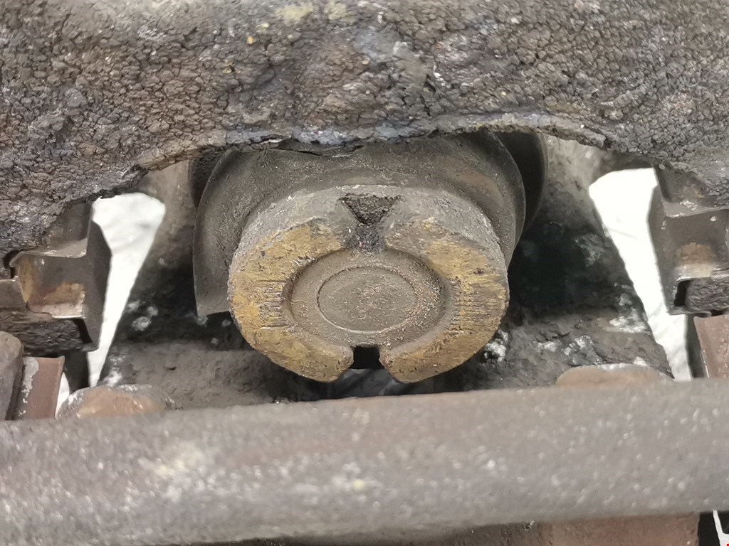 Суппорт задний правый ALFA ROMEO 156 1997-2007