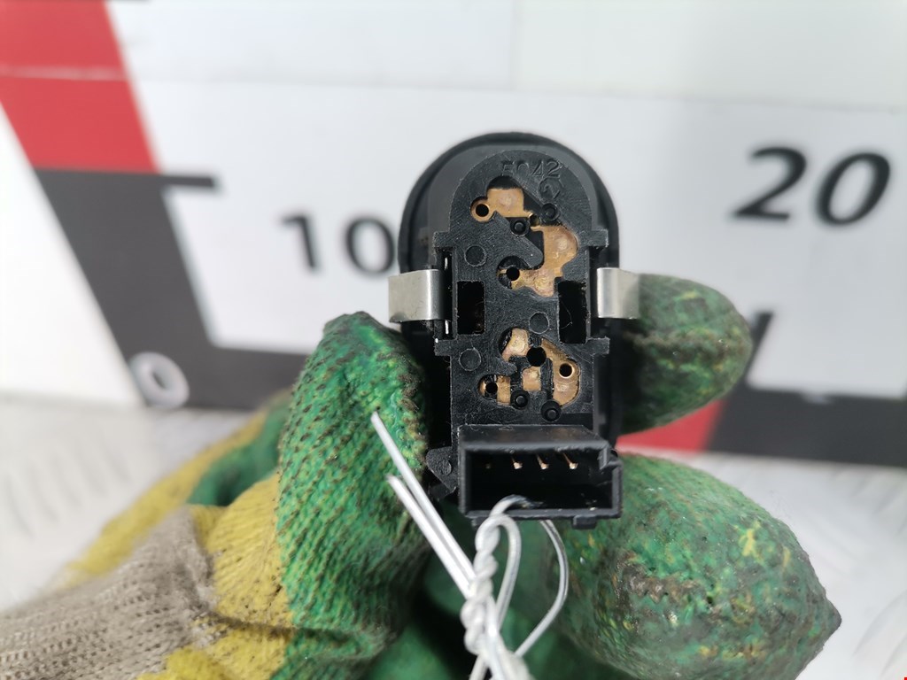 Кнопка стеклоподъемника OPEL Astra G 1998-2005