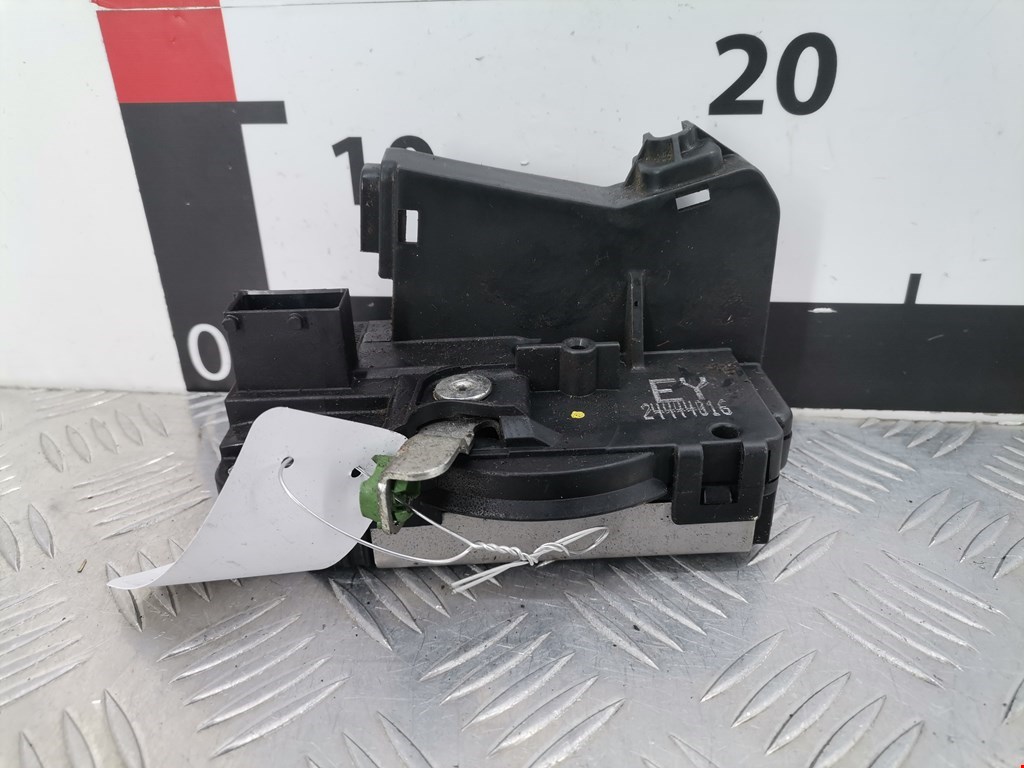 Замок двери передней правой OPEL Astra G 1998-2005