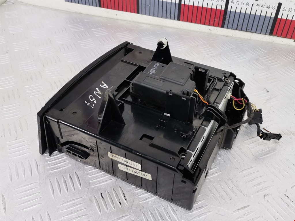 Ченджер компакт дисков MERCEDES-BENZ E-Class W211, S211 2002-2009