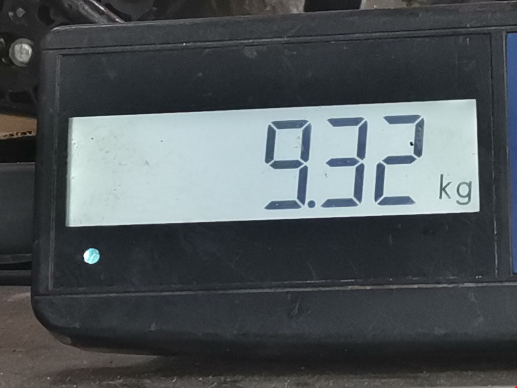 Полуось (привод, приводной вал) передняя правая TOYOTA Hilux VII AN10 AN 20 AN30 2005-2015