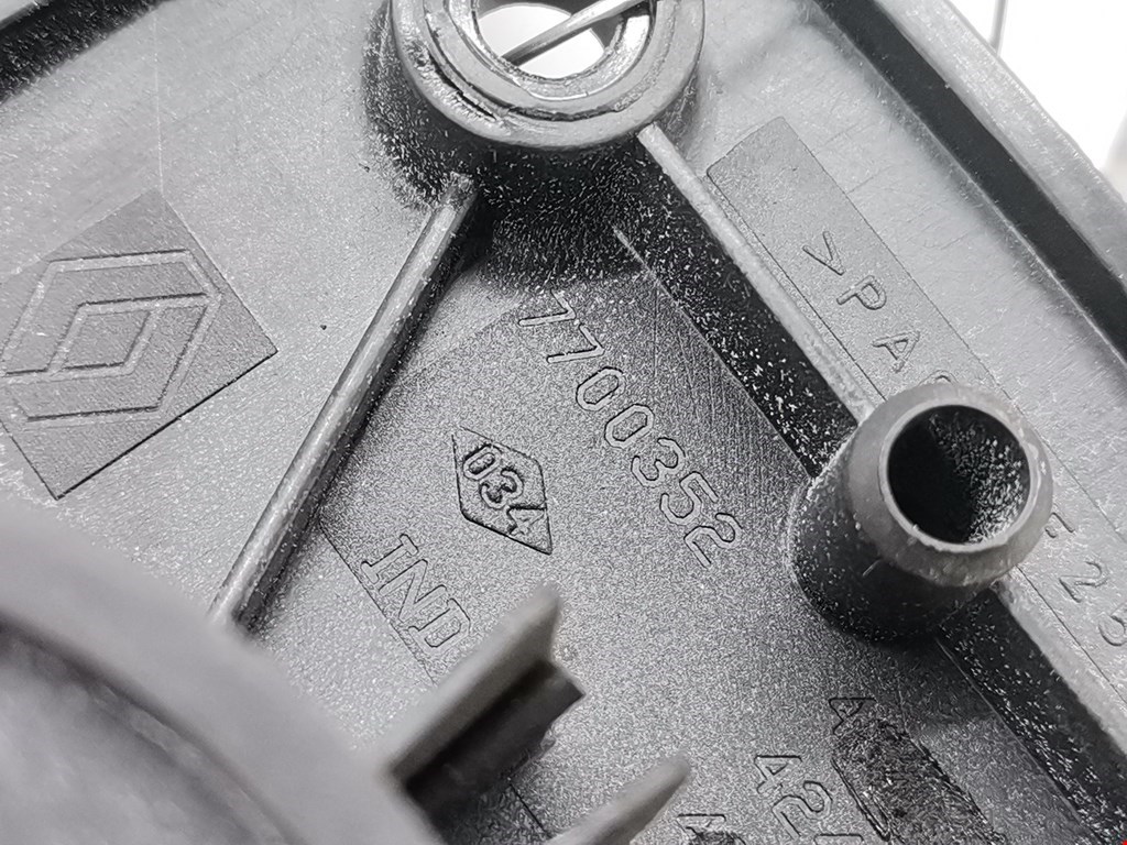 Ручка дверная задняя внутренняя правая OPEL Movano A 1998-2010