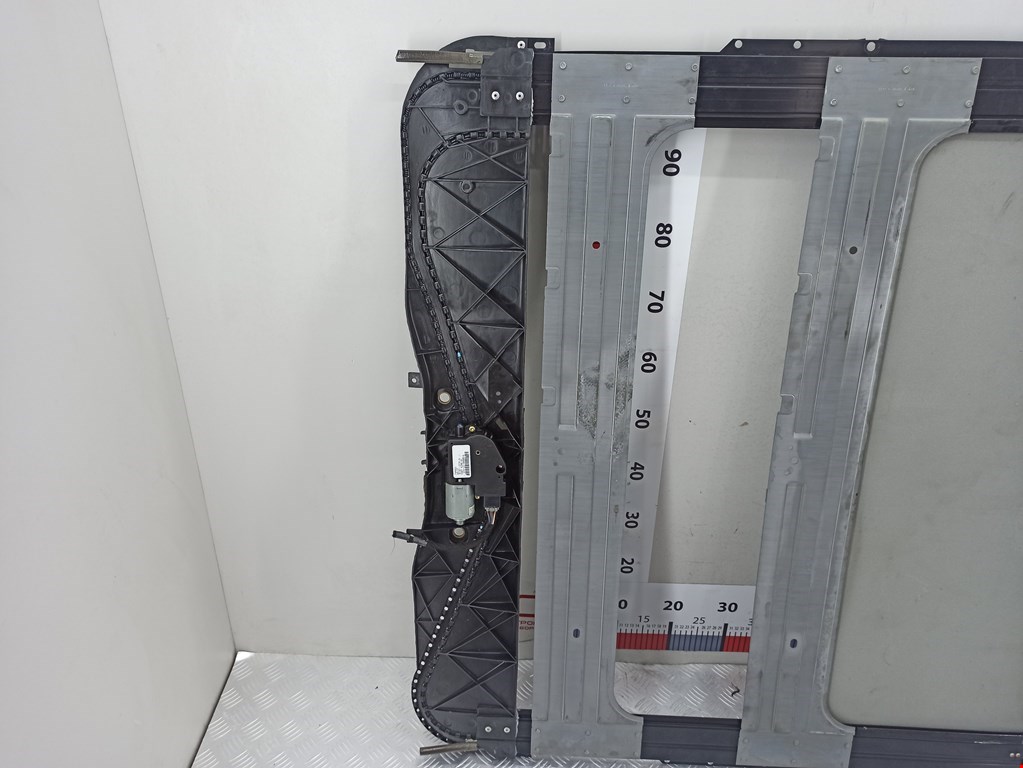 Люк в сборе электрический FORD F-150 2004-2008