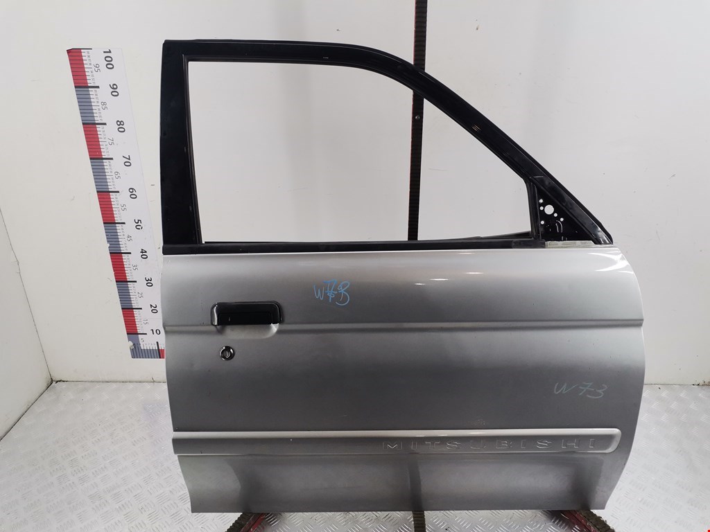 Дверь передняя правая Mitsubishi Pajero Sport 1 (1998-2008)