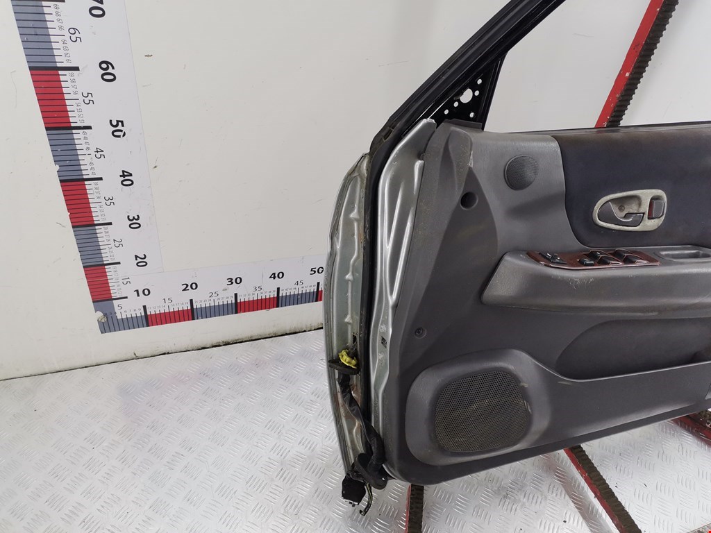 Дверь передняя правая MITSUBISHI Pajero Sport 1998-2008