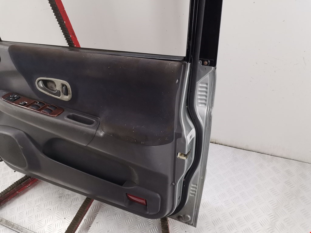 Дверь передняя правая MITSUBISHI Pajero Sport 1998-2008