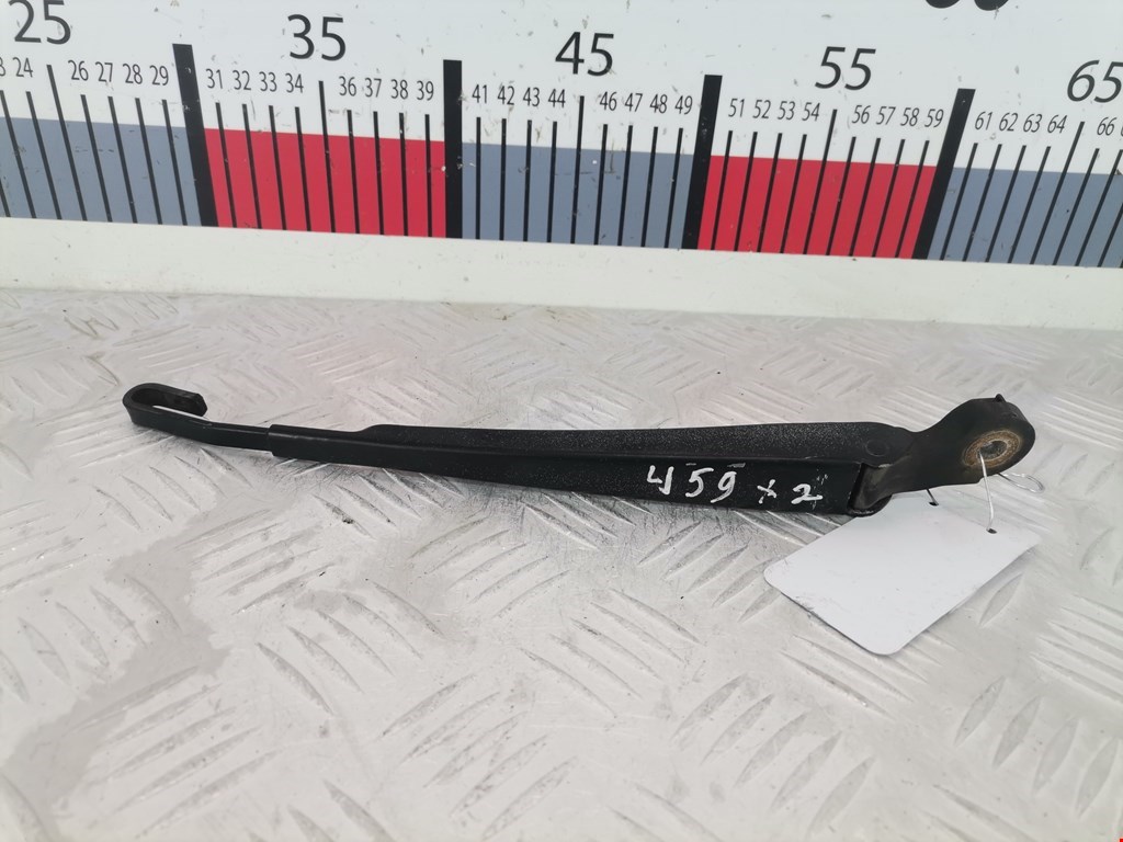 Поводок дворника задний (заднего) AUDI A6 C5 1997-2004