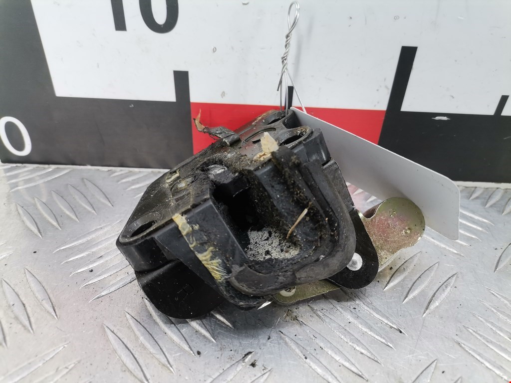 Замок двери сдвижной KIA Carnival I 1999-2005