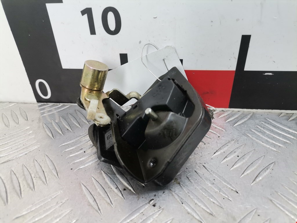 Замок двери сдвижной KIA Carnival I 1999-2005