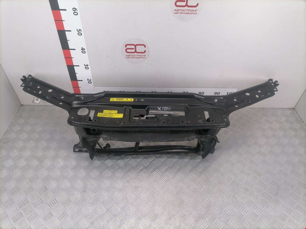 Панель передняя (передняя монтажная панель рамка передняя телевизор) Volvo V70 2 (2000-2007)