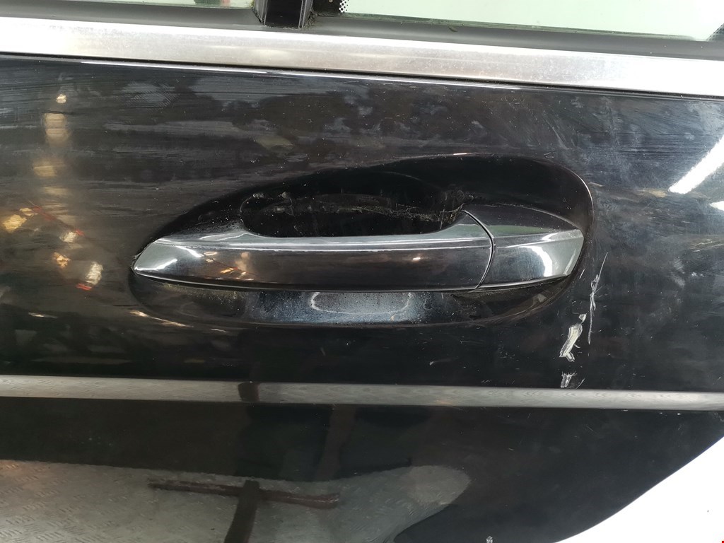 Дверь задняя левая MERCEDES-BENZ C-Class C-klasse W204 2007-2015