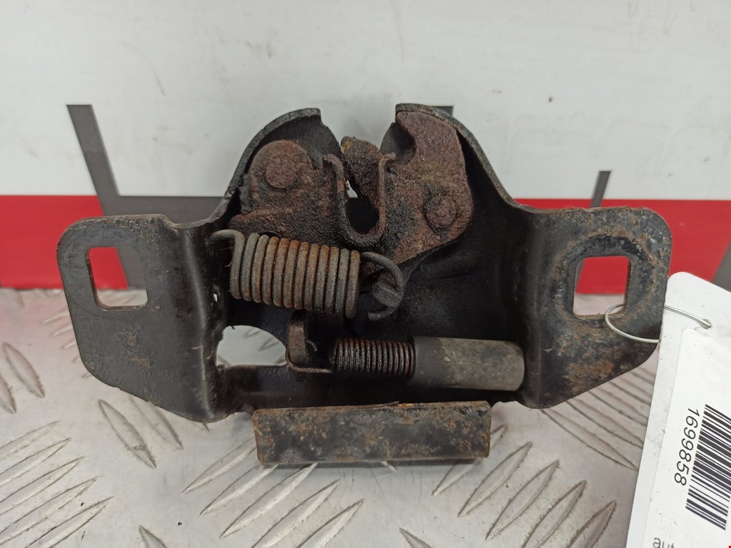 Замок капота CHRYSLER PT Cruser 2000-2010