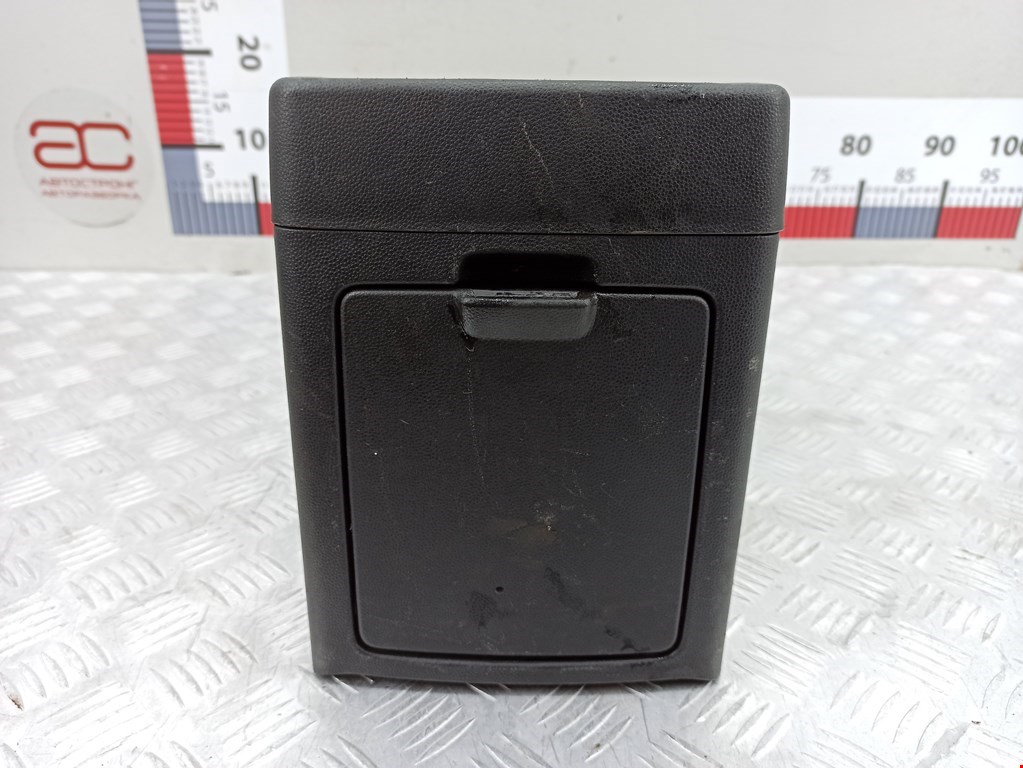 Подлокотник в салон MAZDA Mazda 5 CR 2005-2010