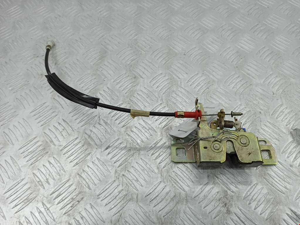 Замок багажника (крышки двери) FORD Cougar 1998-2002