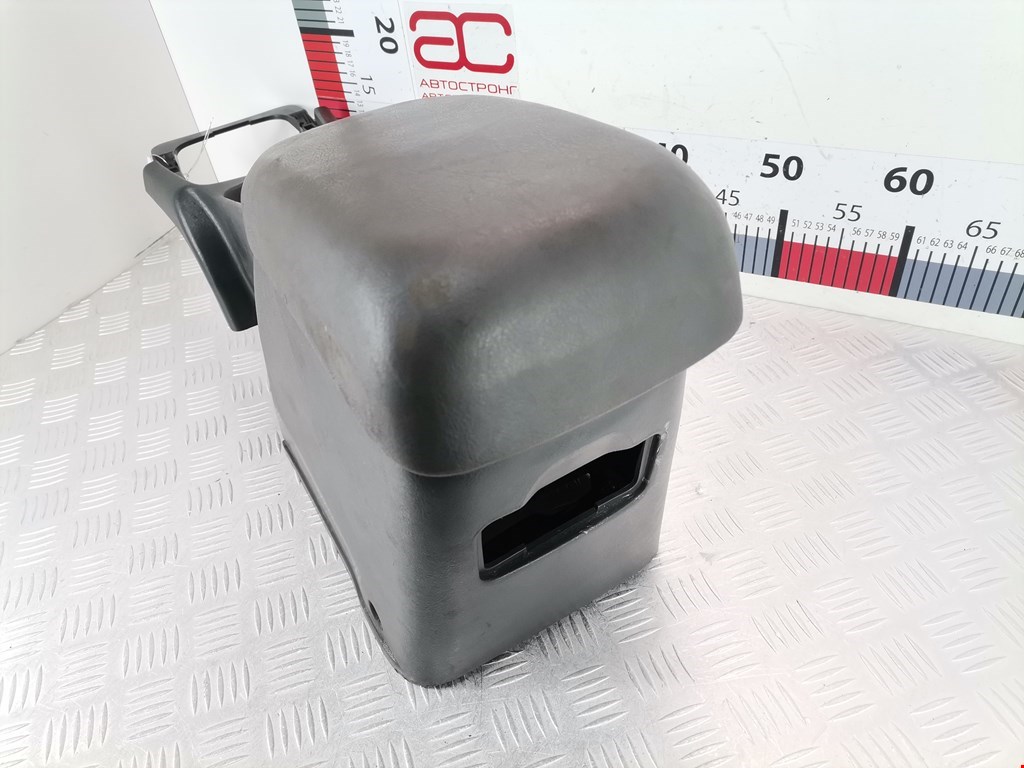 Подлокотник в салон MITSUBISHI Galant VIII 1996-2006