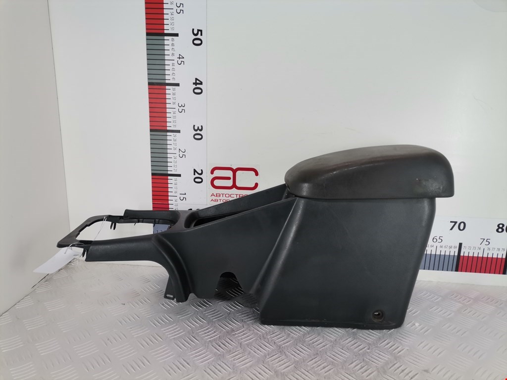 Подлокотник в салон MITSUBISHI Galant VIII 1996-2006