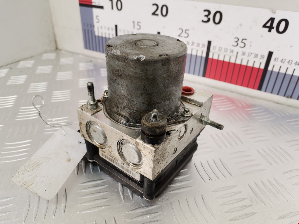 Блок ABS (насос) PEUGEOT 5008 2009-2016