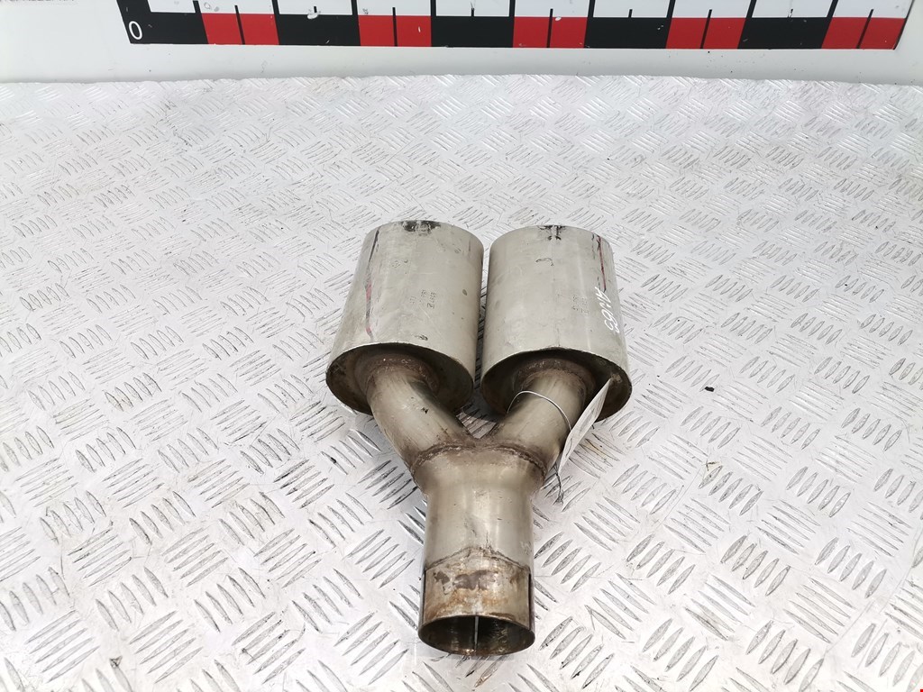 Насадка на глушитель (выхлопную трубу) Mercedes ML-Class (W163) (1997-2005)