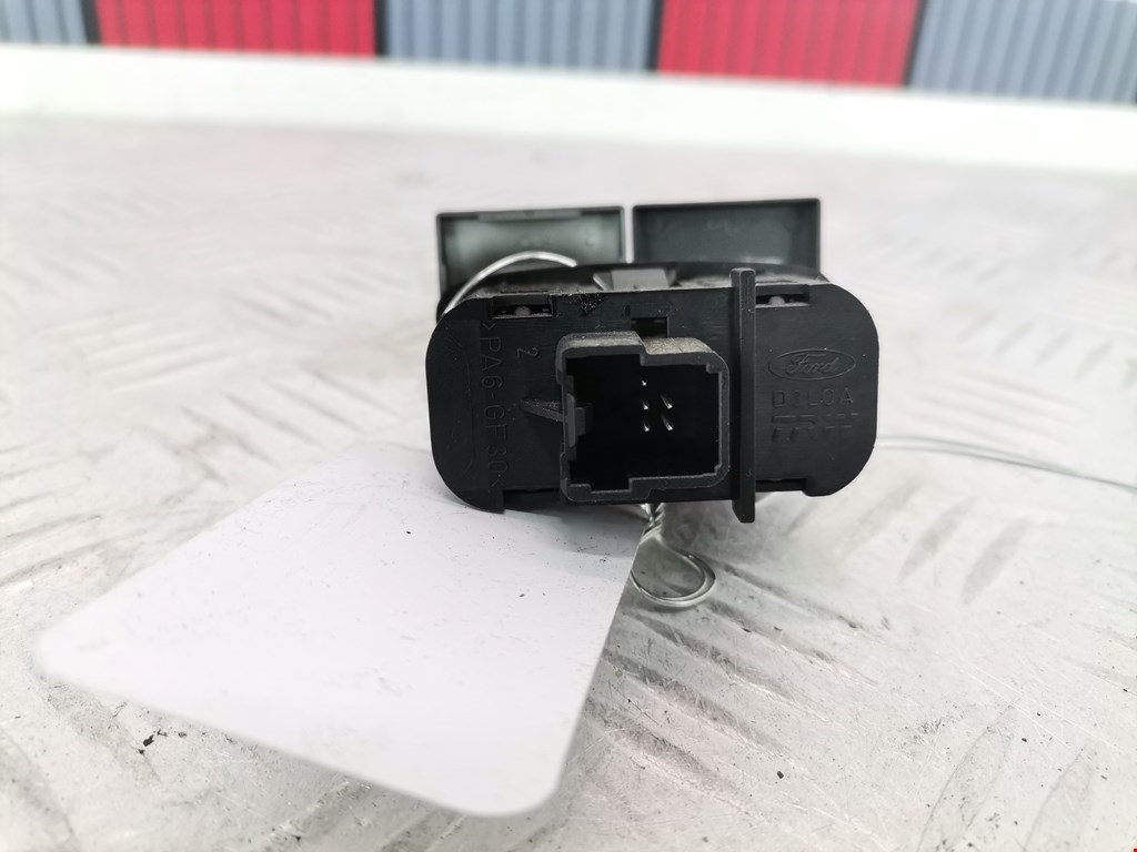 Кнопка антипробуксовочной системы FORD Mondeo III 2000-2007