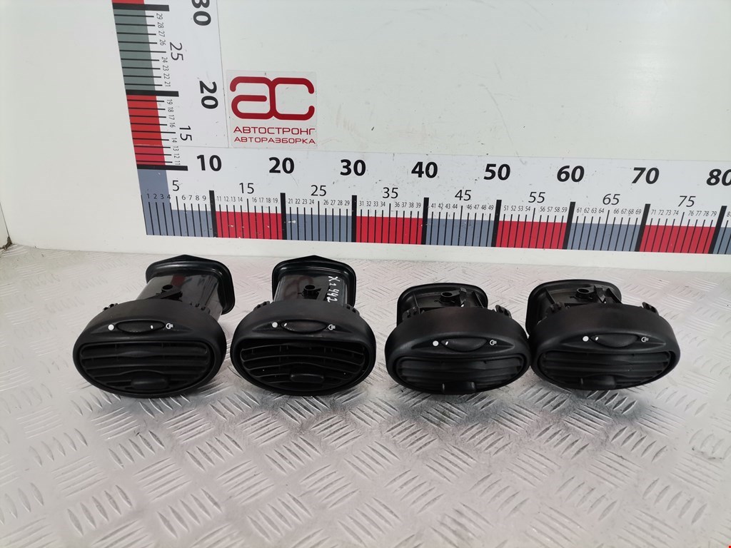 Дефлектор воздушный FORD Focus I 1998-2005