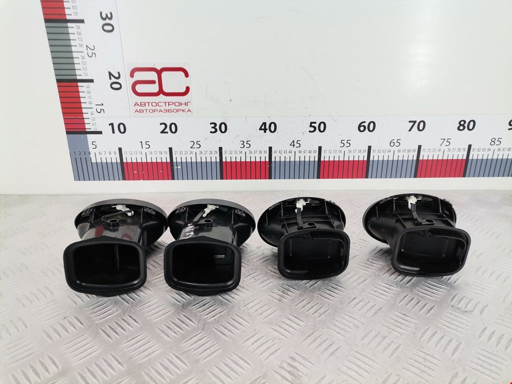 Дефлектор воздушный FORD Focus I 1998-2005