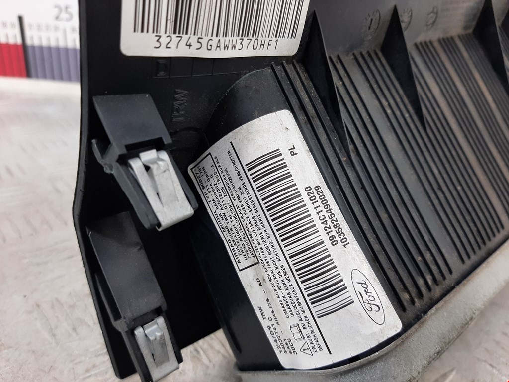 Подушка безопасности пассажирская (в торпедо) FORD Fiesta 2008-2012