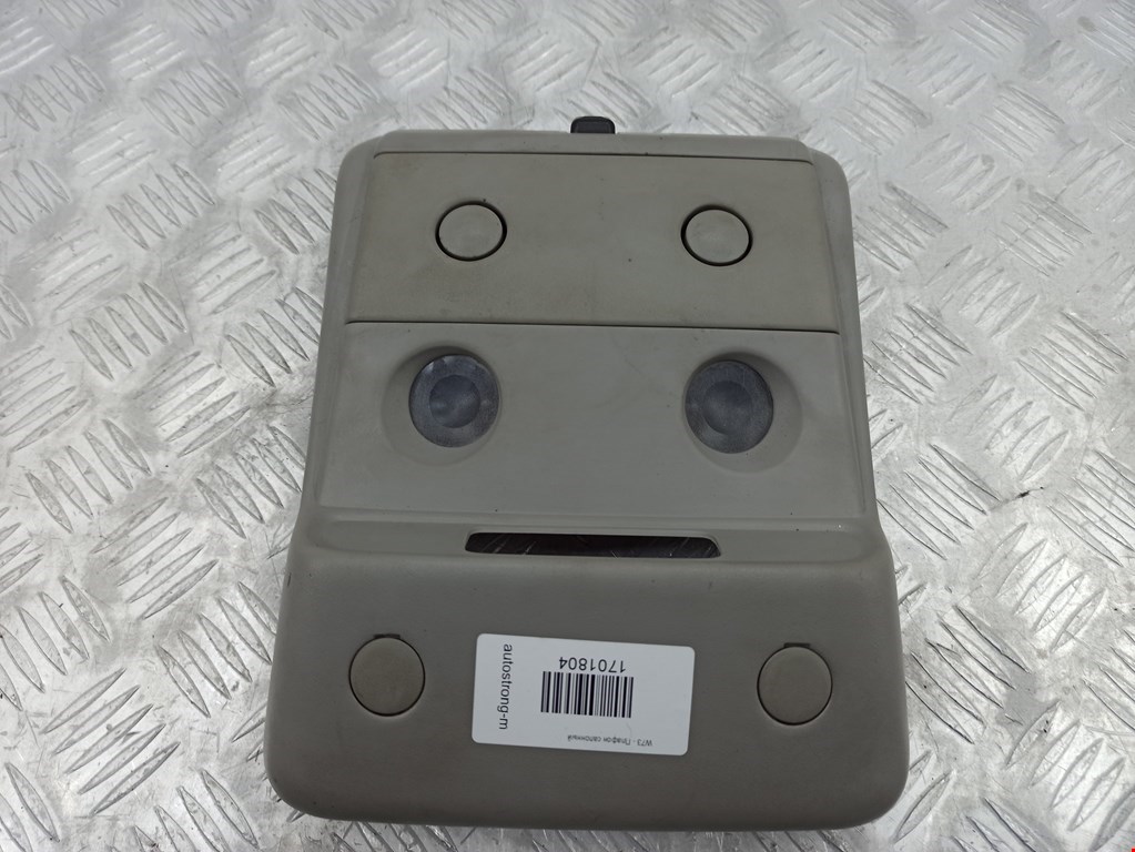 Плафон салонный Mitsubishi Pajero Sport 1 (1998-2008)