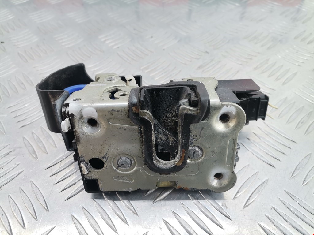 Замок двери задней левой DACIA Duster Duster I 2010-2017