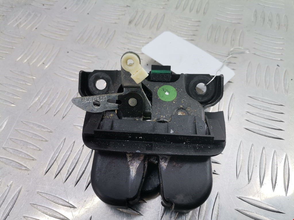 Замок багажника (крышки двери) AUDI A4 B6 2001-2005