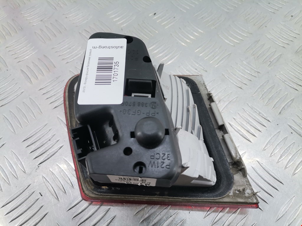 Фонарь задний внутренний правый BMW 3er E46 1998-2006