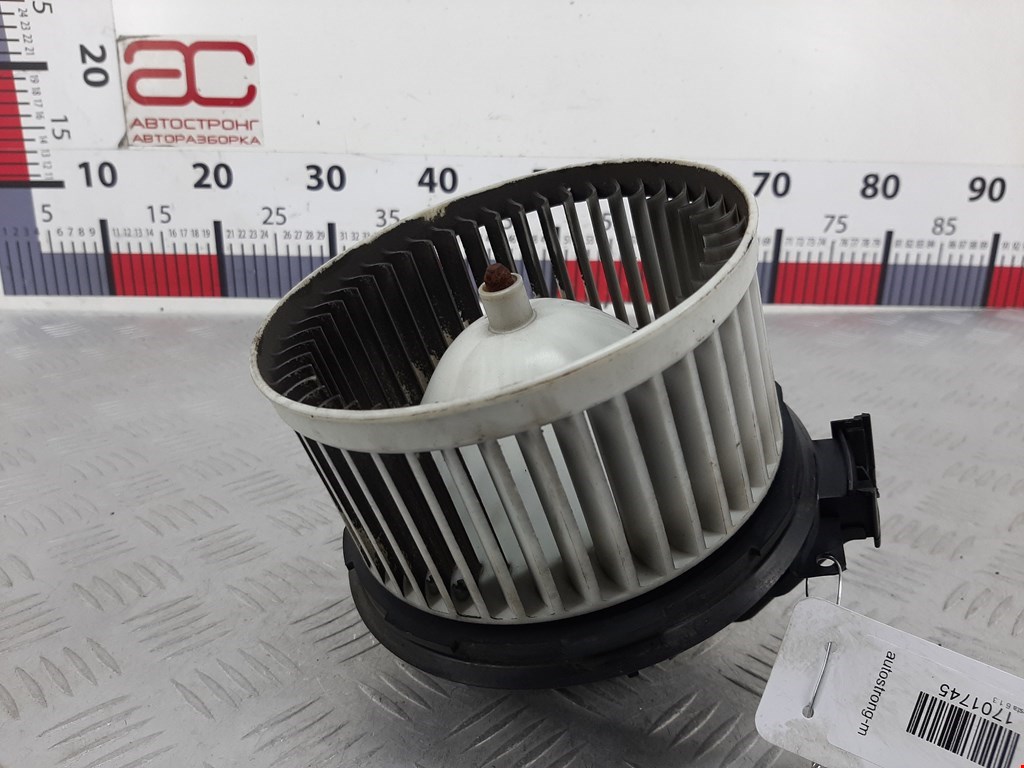 Моторчик (мотор) отопителя салона FORD Fiesta 2008-2012