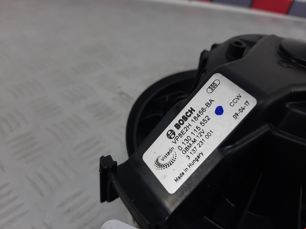 Моторчик (мотор) отопителя салона FORD Fiesta 2008-2012