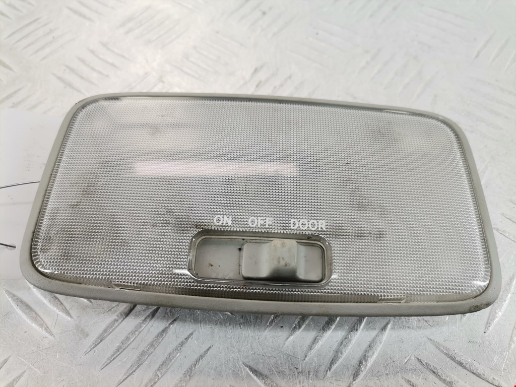 Плафон салонный (салона фонарь) LEXUS RX 300\330\350\400H 2003-2009