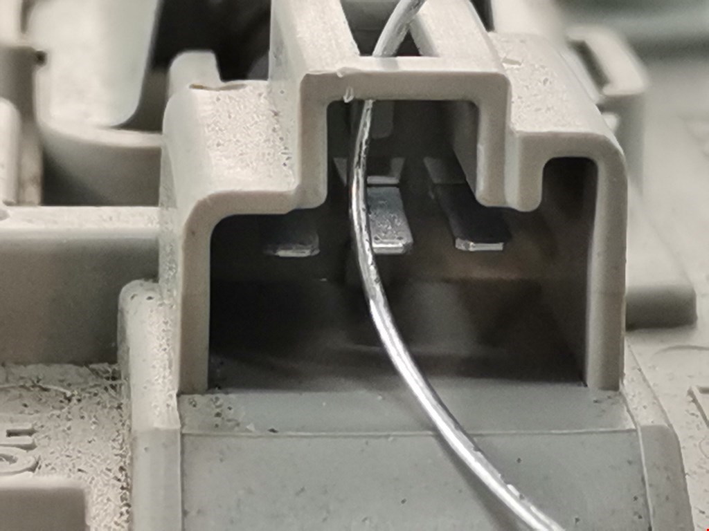 Плафон салонный (салона фонарь) LEXUS RX 300\330\350\400H 2003-2009