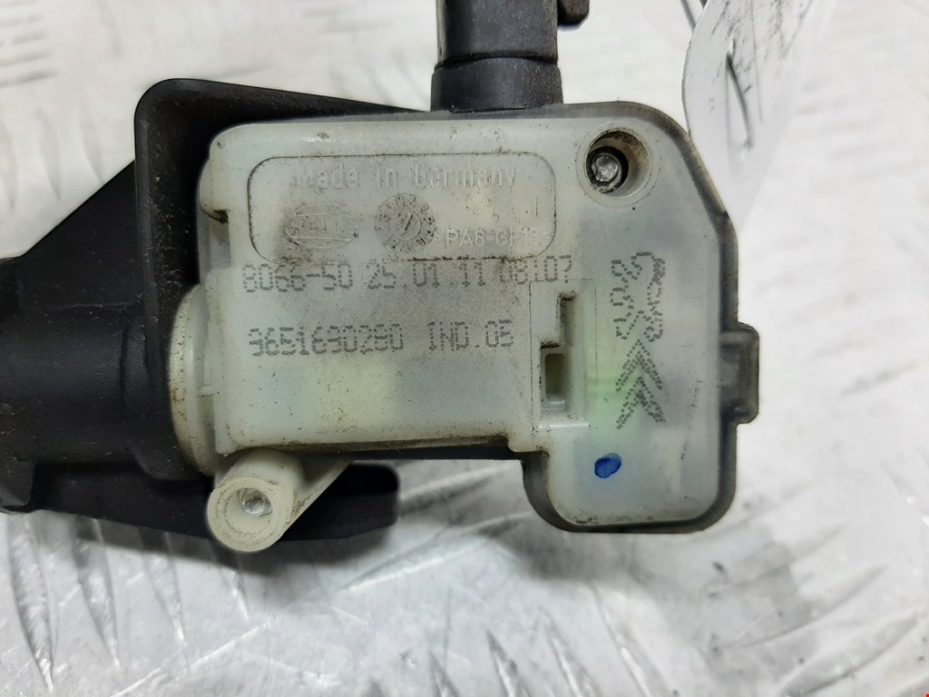 Активатор замка бензобака CITROEN C4 II 2010-2022