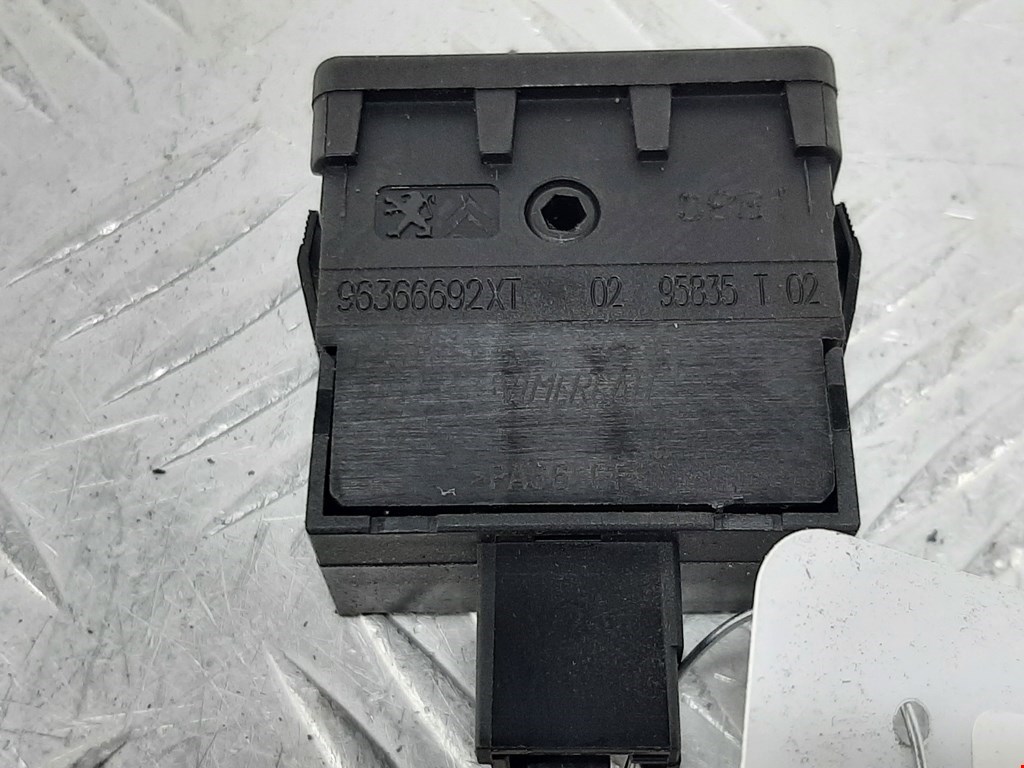 Кнопка корректора фар CITROEN C4 II 2010-н.в.