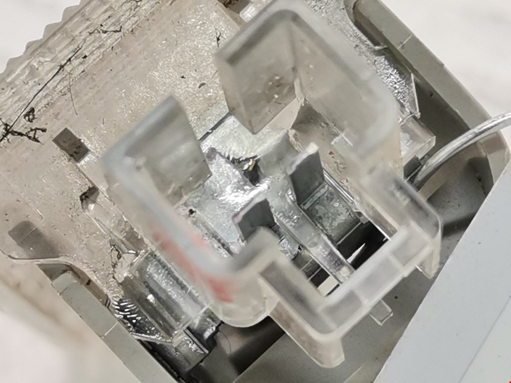 Плафон салонный (салона фонарь) LEXUS RX 300\330\350\400H 2003-2009