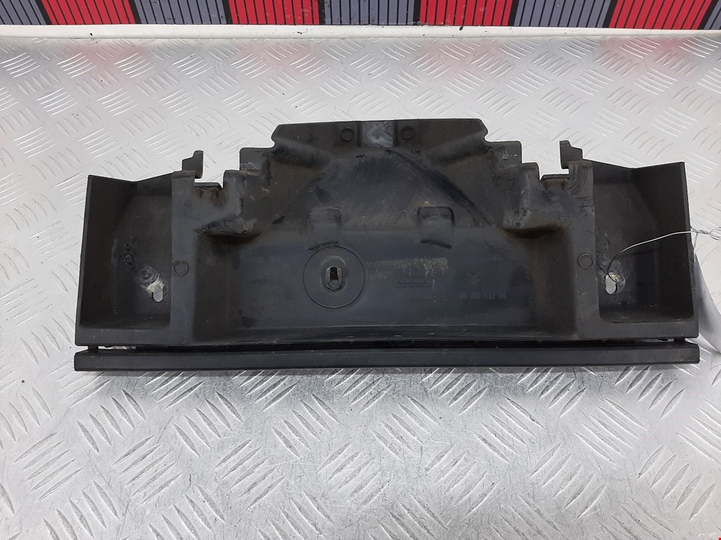 Кронштейн заднего бампера центральный CITROEN C4 II 2010-н.в.