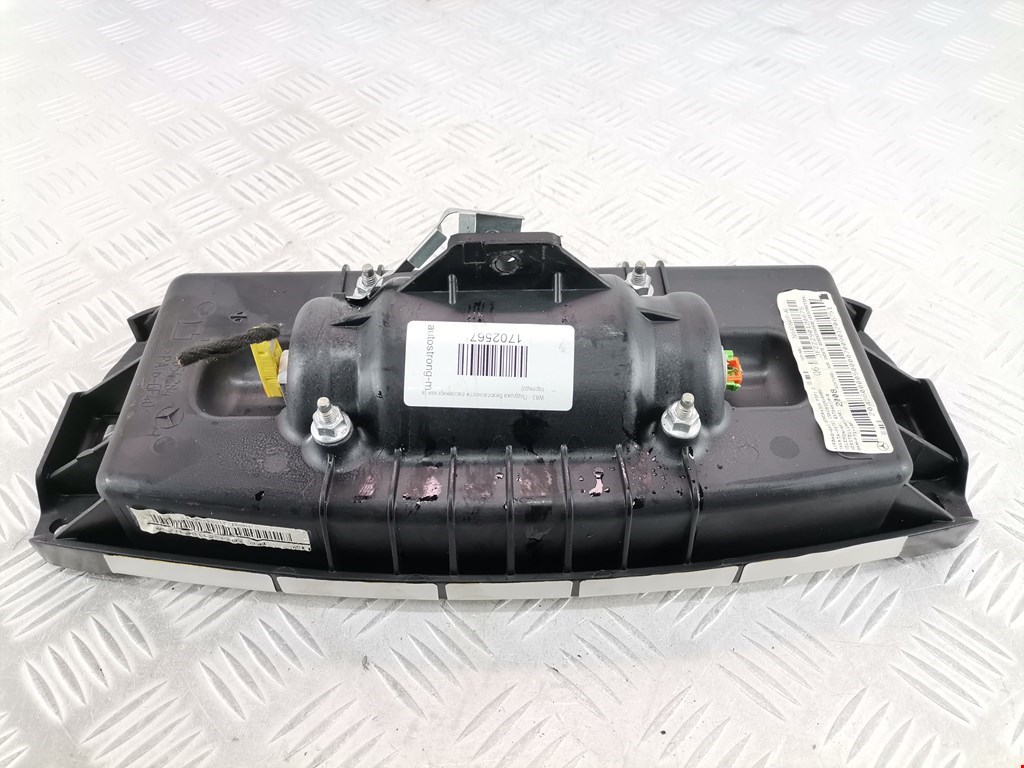 Подушка безопасности пассажирская (в торпедо) MERCEDES-BENZ C-Class C-klasse W204 2007-2015