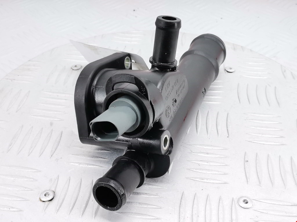 Тройник системы охлаждения SKODA Fabia MK1 1999-2006