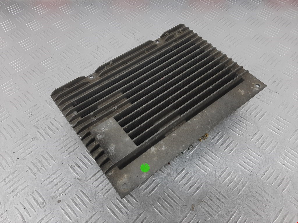 Усилитель акустической системы LAND ROVER Discovery III 2005-2009